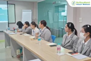 อบรมผู้จัดการสาขา เรื่อง ผลงาน บทบาท เป้าหมาย Roadmap ของคลินิกสู่ปี 2569