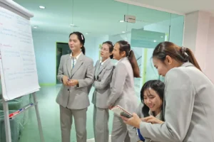 อบรมผู้จัดการสาขา เรื่อง ผลงาน บทบาท เป้าหมาย Roadmap ของคลินิกสู่ปี 2569